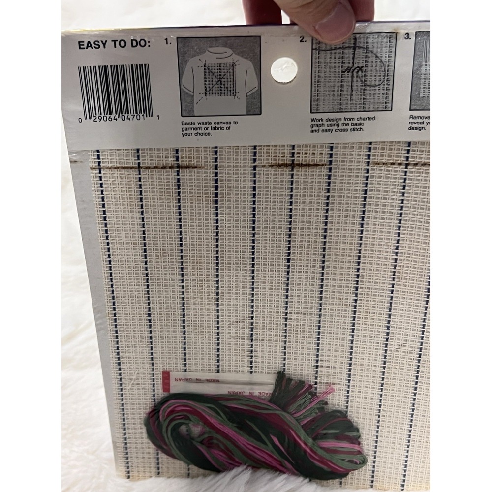 NEW National Yarn Crafts Latch Hook Kit Peppermint SANTA CLAUS Made in USA